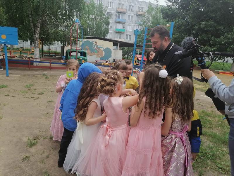 ca6dc7fc-b081-436d-9d51-a43d72056dd4