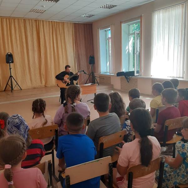 b303550b-7b9c-4d86-9e5e-3d88613b9ab1